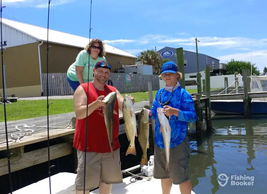 Shallow Minded Charters – Backwater charter image 2